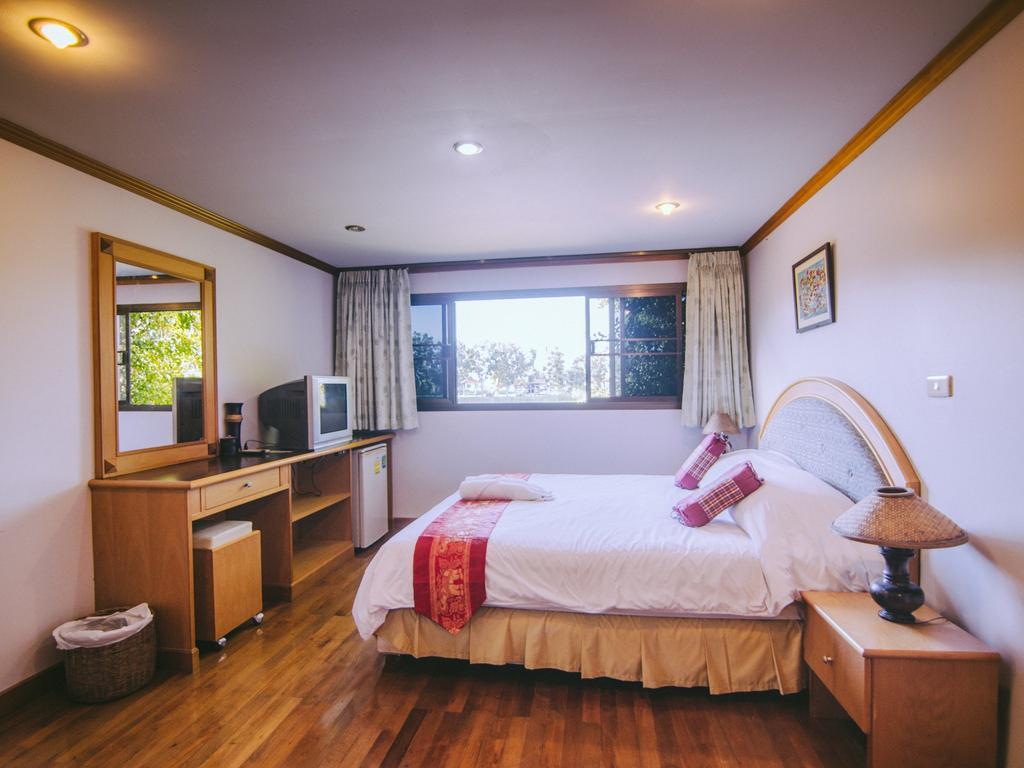 Tanita Lagoon Resort Udon Thani Quarto foto