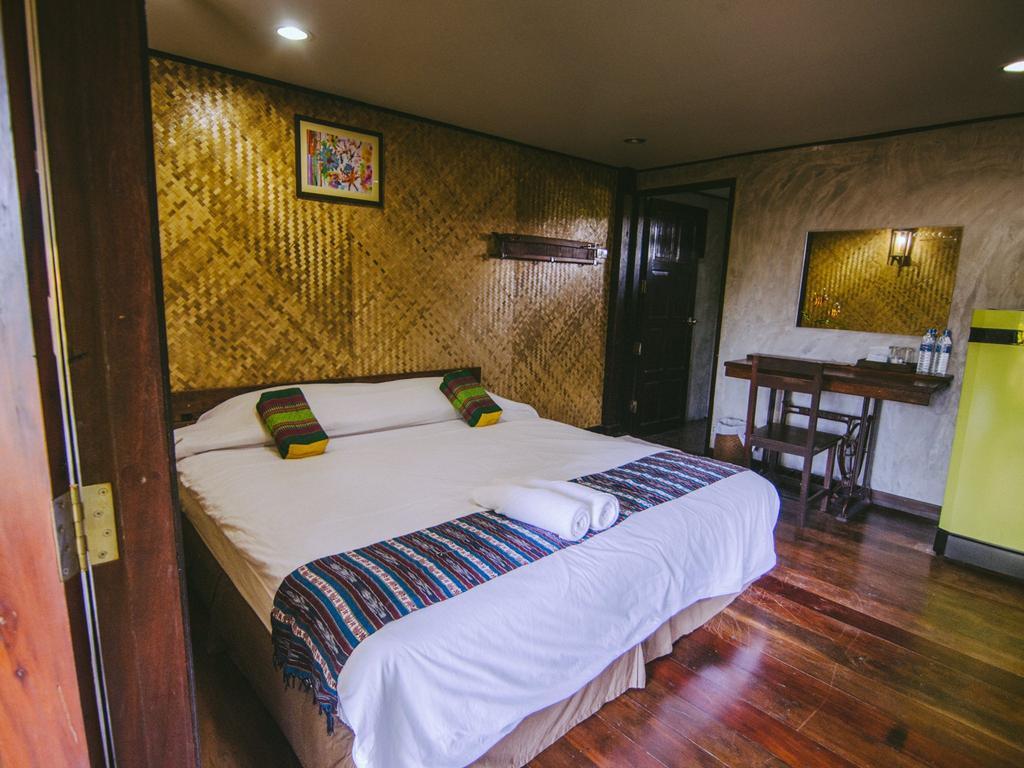 Tanita Lagoon Resort Udon Thani Quarto foto